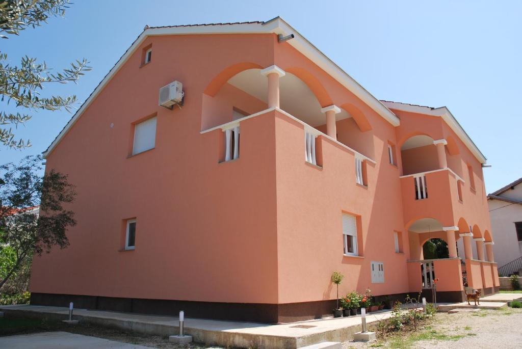 Apartments Luna Sukosan Exterior photo